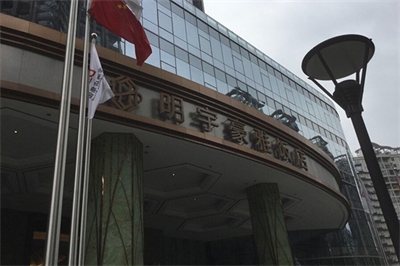 各種樓頂發(fā)光字的優(yōu)缺點 各種樓頂發(fā)光字的優(yōu)缺點