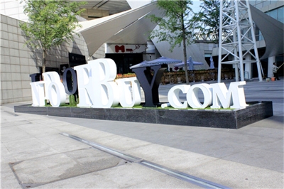 三面翻廣告牌的起源與發(fā)展 三面翻廣告牌的起源與發(fā)展